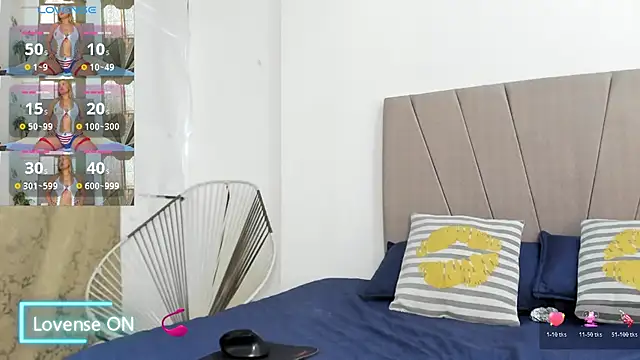 Snapshot of Lady_miss___ chatting on November 21, 2025, 1:21 pm Lady miss online show from November 21, 2025, 1:21 pm