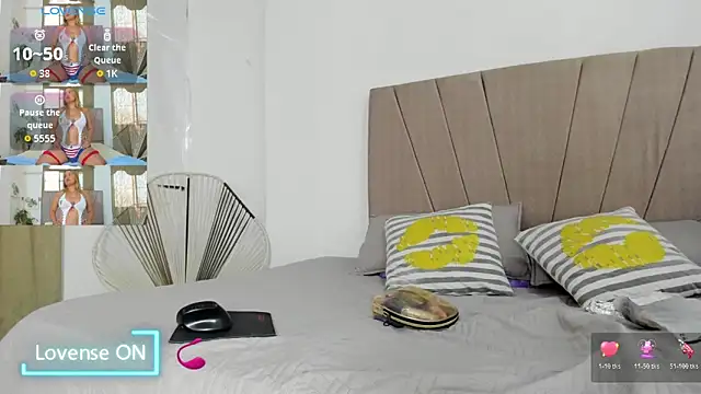 Snapshot of Lady_miss___ chatting on November 13, 2025, 12:53 pm Lady miss online show from November 13, 2025, 12:53 pm