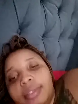Snapshot of TangyYummyAss chatting on February 19, 2025, 6:43 pm TangyYummyAss online show from February 19, 2025, 6:43 pm