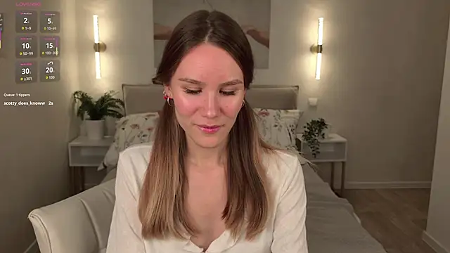 Snapshot of _Clare_Florence_ chatting on October 11, 2025, 1:45 pm Clare Florence online show from October 11, 2025, 1:45 pm