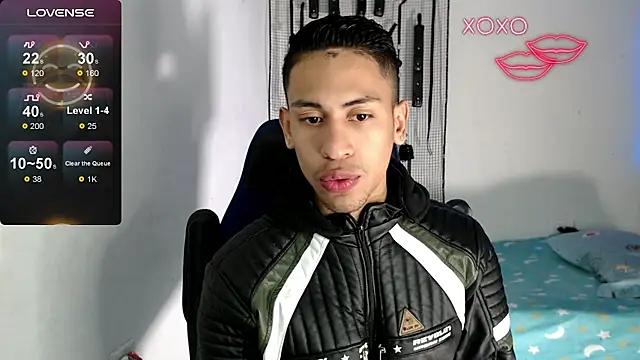 Snapshot of dylan_apol0 chatting on October 15, 2025, 3:27 am dylan apol0 online show from October 15, 2025, 3:27 am