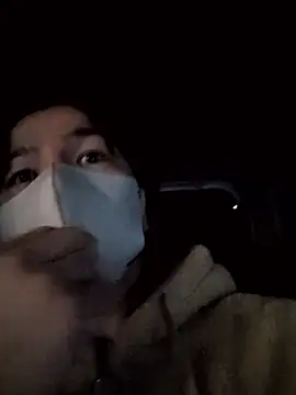 kqitooo online show from January 6, 2026, 1:26 pm