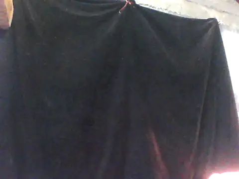 josecarla101 online show from September 9, 2025, 4:05 pm