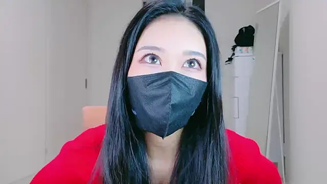 Snapshot of ramuchan_desu chatting on December 15, 2025, 2:17 am ramuchan desu online show from December 15, 2025, 2:17 am