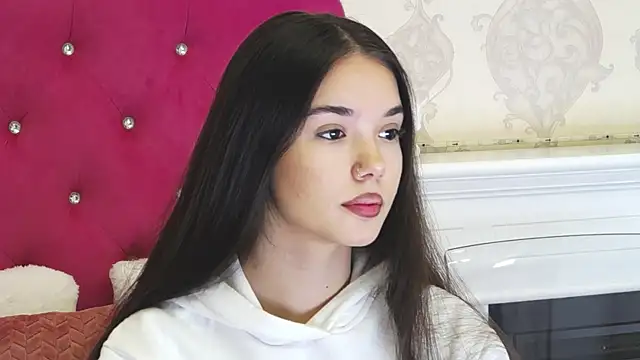 AlexisDevine online show from February 25, 2026, 5:18 am