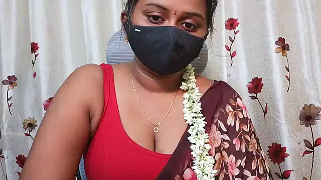 Snapshot of Pavani-Sexy chatting on July 16, 2026, 4:42 am Pavani-Sexy online show from July 16, 2026, 4:42 am