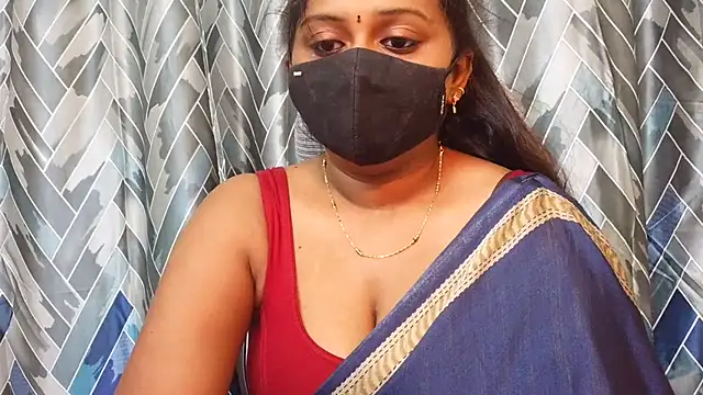 Snapshot of Pavani-Sexy chatting on July 21, 2026, 3:02 pm Pavani-Sexy online show from July 21, 2026, 3:02 pm