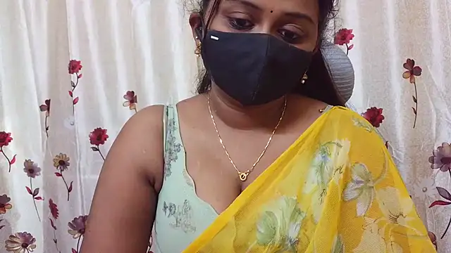 Snapshot of Pavani-Sexy chatting on July 14, 2026, 11:38 am Pavani-Sexy online show from July 14, 2026, 11:38 am