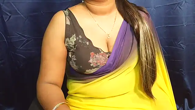 Snapshot of Pavani-Sexy chatting on June 30, 2026, 2:17 pm Pavani-Sexy online show from June 30, 2026, 2:17 pm