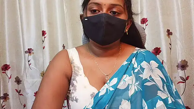 Snapshot of Pavani-Sexy chatting on July 20, 2026, 1:57 pm Pavani-Sexy online show from July 20, 2026, 1:57 pm