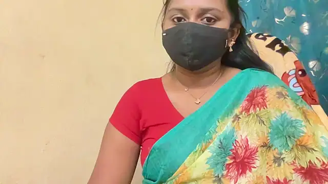 Pavani-Sexy online show from April 21, 2026, 6:47 pm