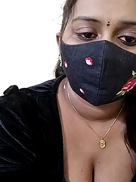 Pavani-Sexy online show from February 6, 2026, 11:28 am