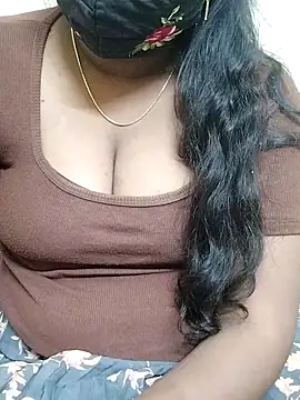 Pavani-Sexy online show from November 19, 2025, 4:01 am