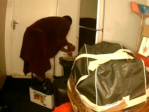 Snapshot of ALICIA_X98 chatting on November 7, 2025, 12:42 pm ALICIA X98 online show from November 7, 2025, 12:42 pm