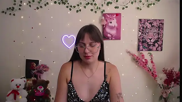 Snapshot of Amanda_Bright_ chatting on July 16, 2026, 11:18 am Amanda Bright online show from July 16, 2026, 11:18 am