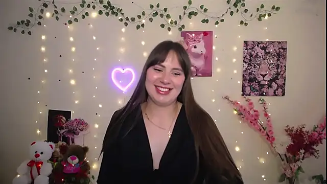 Snapshot of Amanda_Bright_ chatting on June 12, 2026, 10:02 am Amanda Bright online show from June 12, 2026, 10:02 am