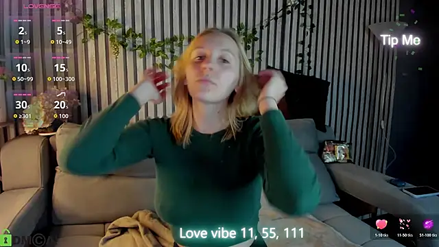 Snapshot of Anna_Chelsea chatting on February 16, 2026, 12:42 am Anna Chelsea online show from February 16, 2026, 12:42 am