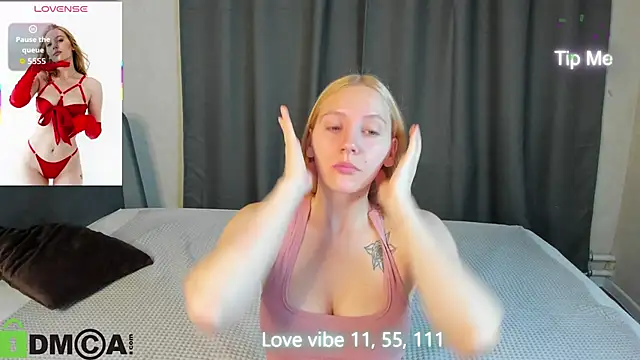 Anna Chelsea online show from October 6, 2025, 11:49 pm