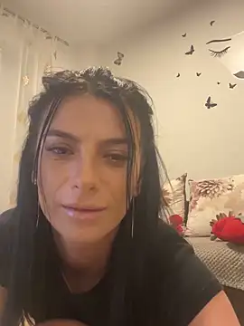 Snapshot of KinkyAmelie chatting on October 30, 2025, 10:06 pm KinkyAmelie online show from October 30, 2025, 10:06 pm