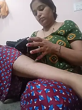 Snapshot of Trisha_71 chatting on July 23, 2026, 1:58 am Trisha 71 online show from July 23, 2026, 1:58 am