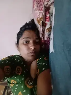 Snapshot of Trisha_71 chatting on July 8, 2026, 3:41 am Trisha 71 online show from July 8, 2026, 3:41 am