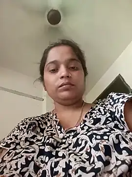 Snapshot of Trisha_71 chatting on June 12, 2026, 5:05 am Trisha 71 online show from June 12, 2026, 5:05 am