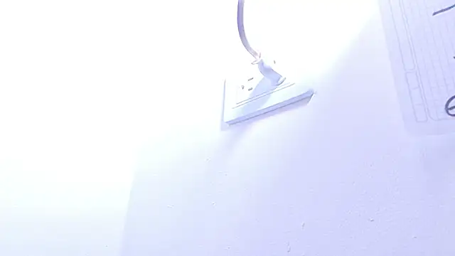 Lia Mar  online show from June 17, 2026, 6:07 pm