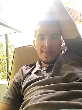 Snapshot of Boragozarvem chatting on December 5, 2025, 2:59 pm Boragozarvem online show from December 5, 2025, 2:59 pm