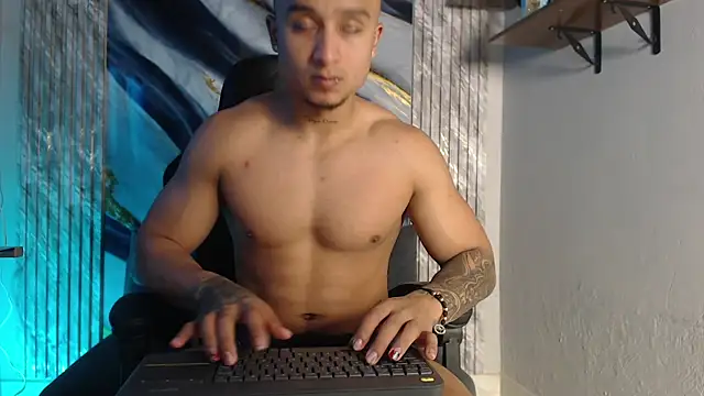 Snapshot of ThiagoBlaze chatting on June 10, 2026, 5:25 pm ThiagoBlaze online show from June 10, 2026, 5:25 pm