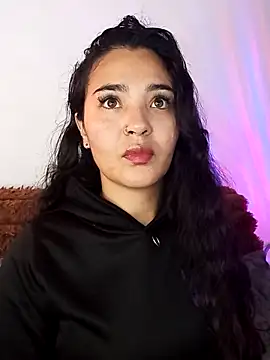 meli  brown online show from November 7, 2025, 7:02 am