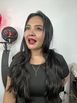 Snapshot of meli__brown chatting on March 16, 2026, 5:44 am meli brown online show from March 16, 2026, 5:44 am