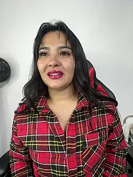 Snapshot of meli__brown chatting on February 16, 2026, 4:00 am meli brown online show from February 16, 2026, 4:00 am