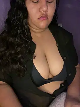 Snapshot of qxmila1 chatting on October 3, 2025, 2:07 pm qxmila1 online show from October 3, 2025, 2:07 pm