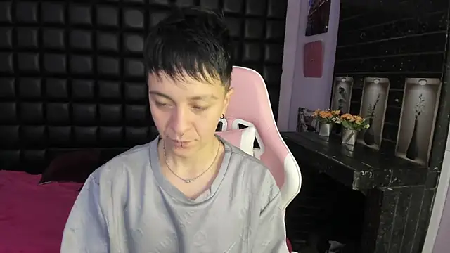 Snapshot of _Hannah_Hot chatting on November 13, 2025, 12:09 pm Hannah Hot online show from November 13, 2025, 12:09 pm