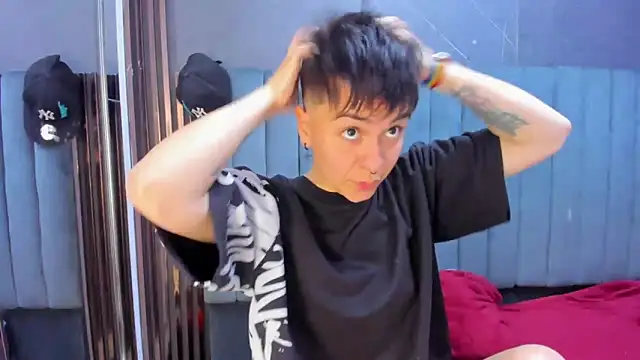  Hannah Hot online show from February 14, 2026, 2:56 am