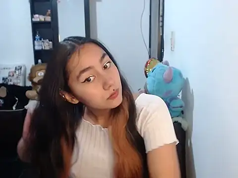 Snapshot of Stormyyy_hot chatting on November 23, 2025, 6:40 pm Stormyyy hot online show from November 23, 2025, 6:40 pm