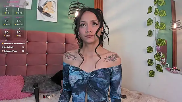 raven smith  online show from February 13, 2026, 9:37 pm