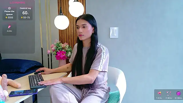 Snapshot of Sweet_Mafe chatting on February 5, 2026, 2:13 pm Sweet Mafe online show from February 5, 2026, 2:13 pm