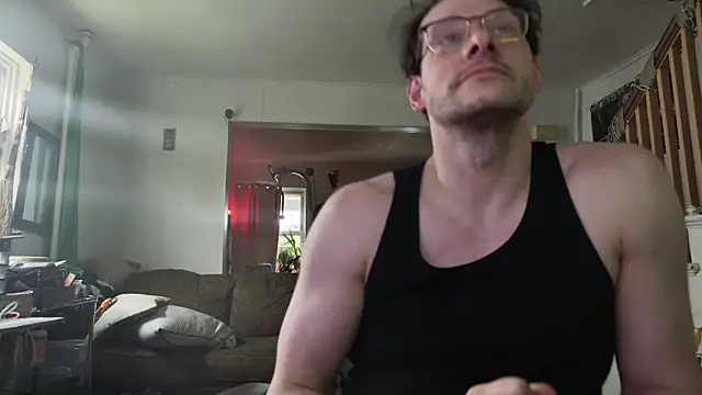 Snapshot of MasterDaddyCool chatting on May 9, 2026, 2:53 pm MasterDaddyCool online show from May 9, 2026, 2:53 pm
