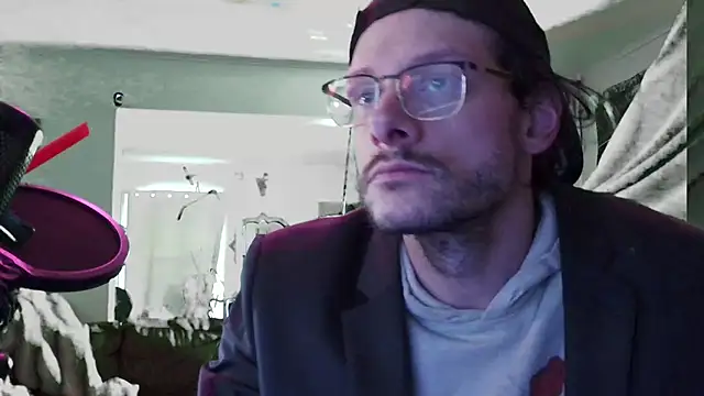 MasterDaddyCool online show from October 26, 2025, 1:33 pm