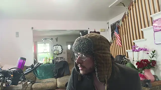 Snapshot of MasterDaddyCool chatting on March 19, 2026, 5:24 pm MasterDaddyCool online show from March 19, 2026, 5:24 pm