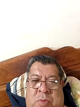 Snapshot of luisfernando66 chatting on December 21, 2025, 11:01 am luisfernando66 online show from December 21, 2025, 11:01 am