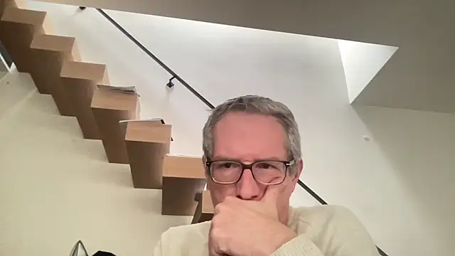 Snapshot of choupipat1 chatting on February 18, 2026, 10:12 am choupipat1 online show from February 18, 2026, 10:12 am