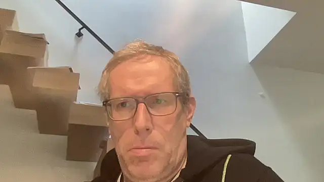 Snapshot of choupipat1 chatting on February 17, 2026, 9:17 am choupipat1 online show from February 17, 2026, 9:17 am