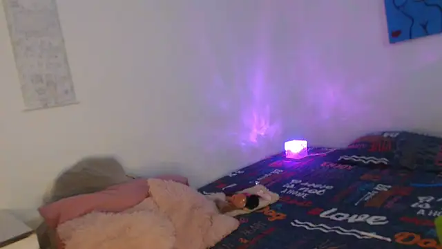 Victoria new online show from October 21, 2025, 11:37 pm