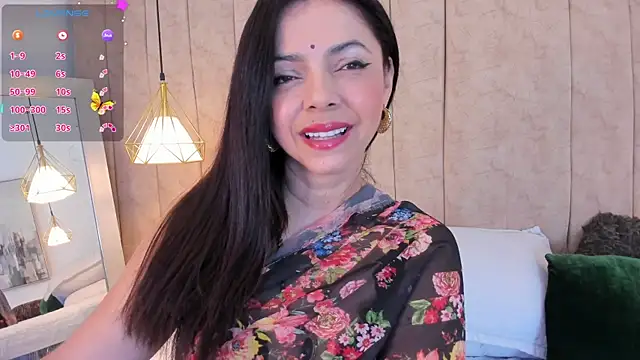 Snapshot of Anantaa_ chatting on June 10, 2026, 11:55 am Anantaa online show from June 10, 2026, 11:55 am