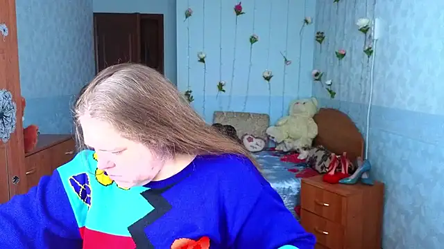 Audrey Aura online show from October 26, 2025, 5:41 am