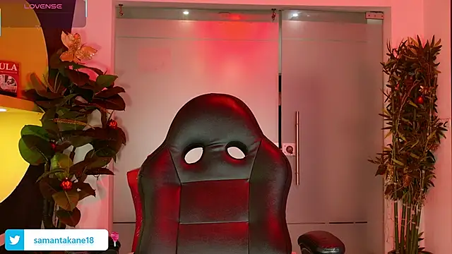 Snapshot of SamantaKane chatting on December 5, 2025, 4:11 am SamantaKane online show from December 5, 2025, 4:11 am