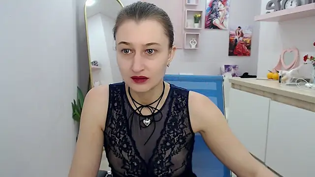 Snapshot of muriel_elvin chatting on November 28, 2025, 9:53 am muriel elvin online show from November 28, 2025, 9:53 am