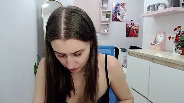 Snapshot of muriel_elvin chatting on October 31, 2025, 6:21 am muriel elvin online show from October 31, 2025, 6:21 am